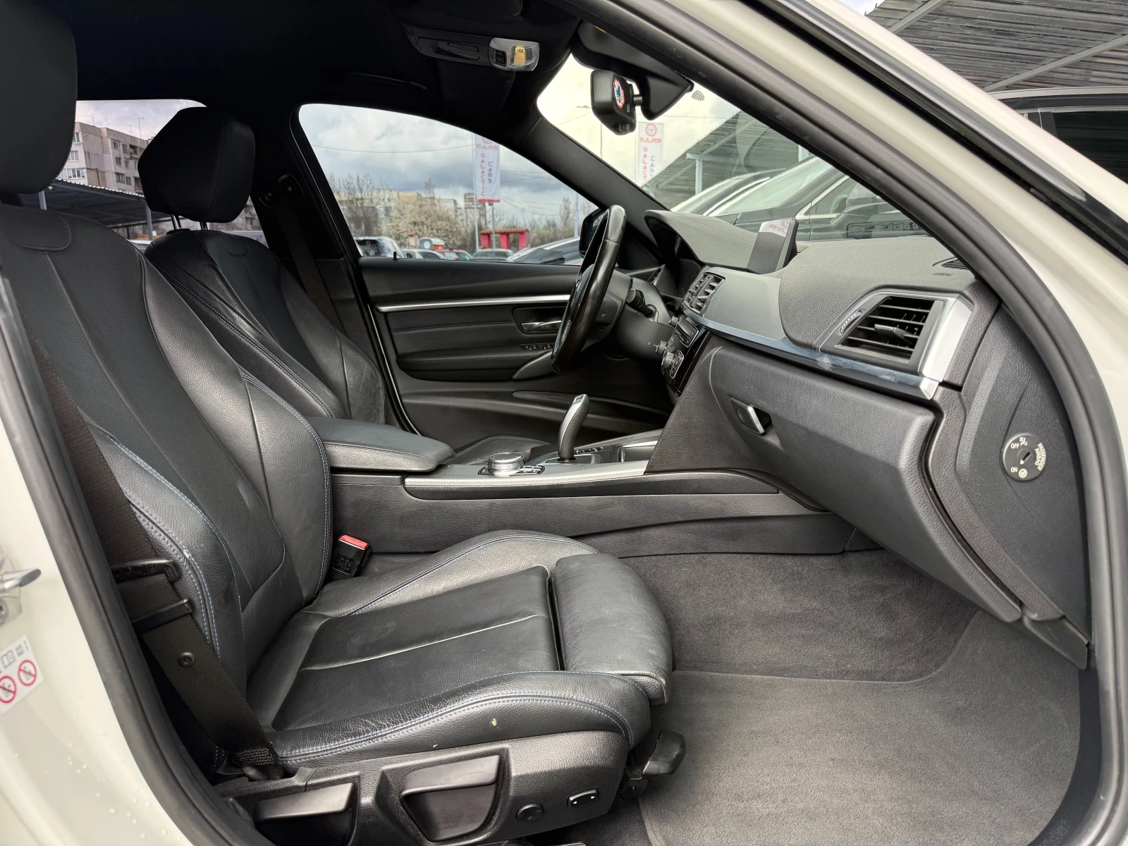 BMW 320 M-PACK, XDRIVE, снимка 8 - Автомобили и джипове - 52331626