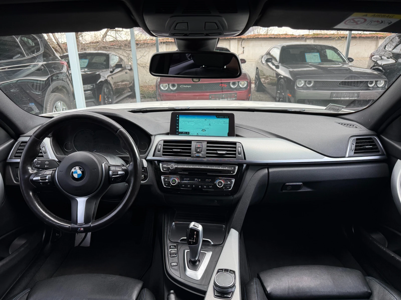 BMW 320 M-PACK, XDRIVE, снимка 13 - Автомобили и джипове - 52331626