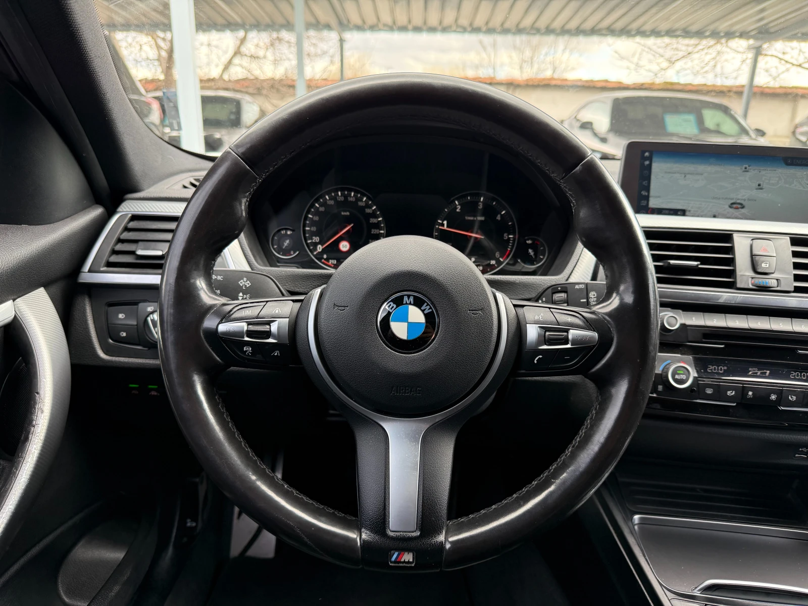 BMW 320 M-PACK, XDRIVE, снимка 12 - Автомобили и джипове - 52331626