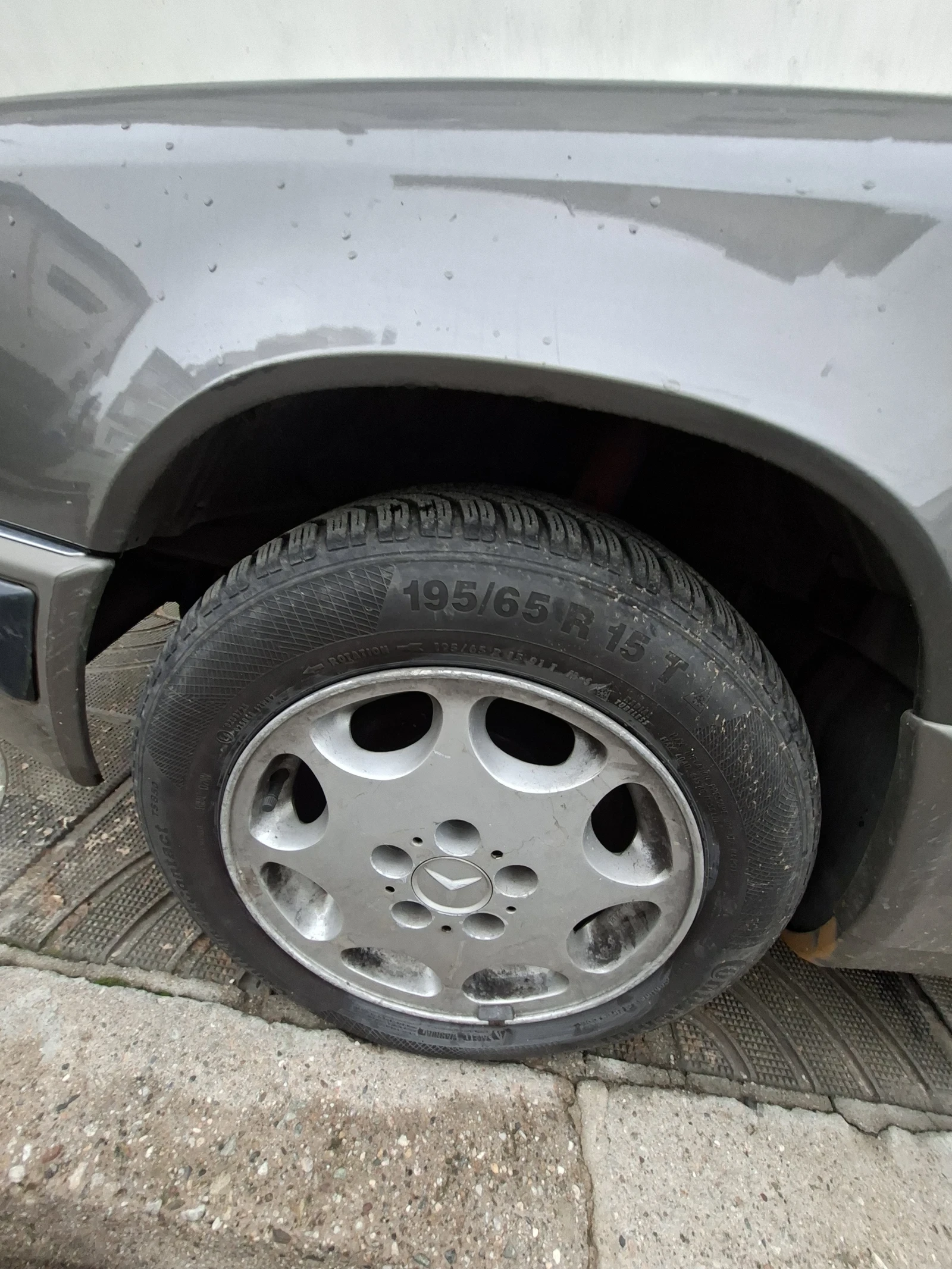 Mercedes-Benz 124  - изображение 10