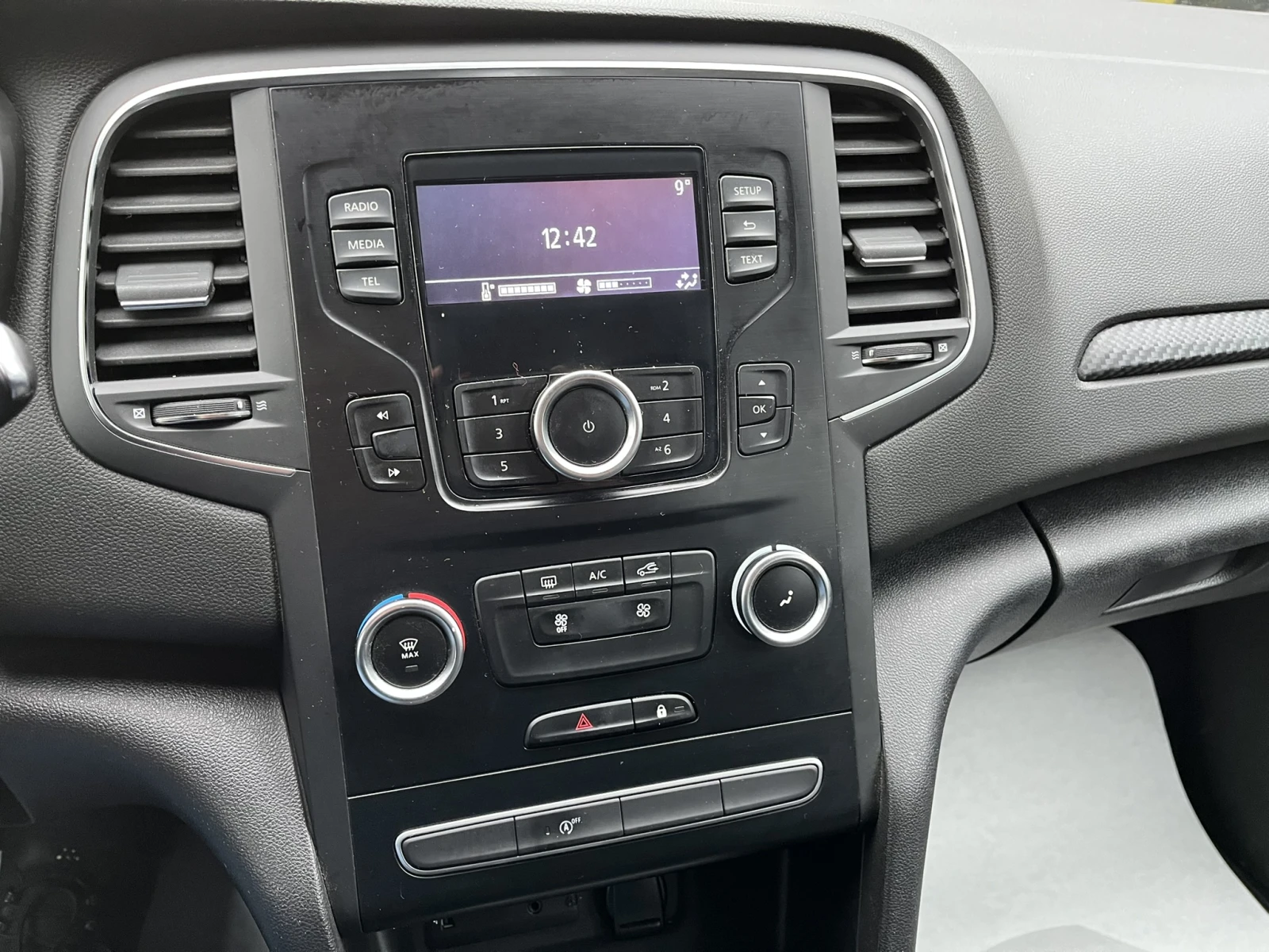 Renault Megane 1.5 dCi 115 . 6M/T | Mobile.bg   11