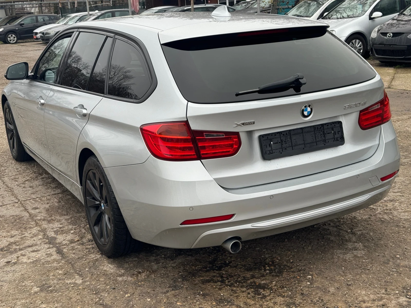 BMW 320 2000-184 x drive нави кожа - изображение 6