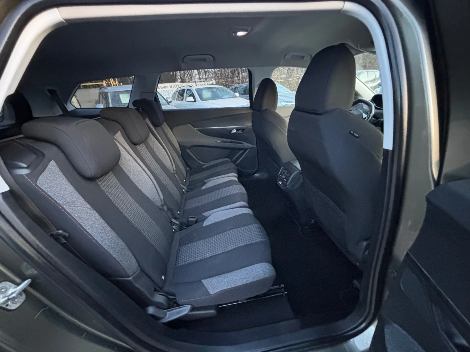 Peugeot 5008 1.6 HDI TYPE HABILLAGE EXTERIEUR, снимка 9 - Автомобили и джипове - 52886931