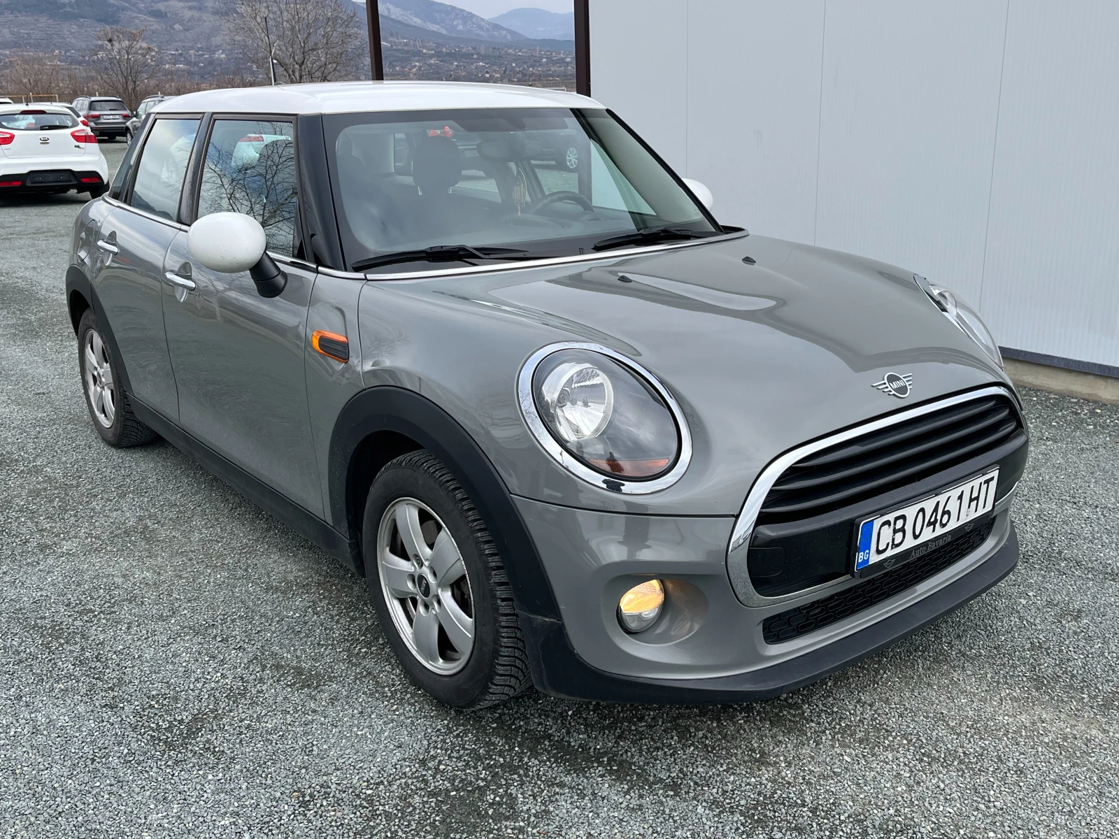 Mini Cooper 1.5i-92х.км. - изображение 6