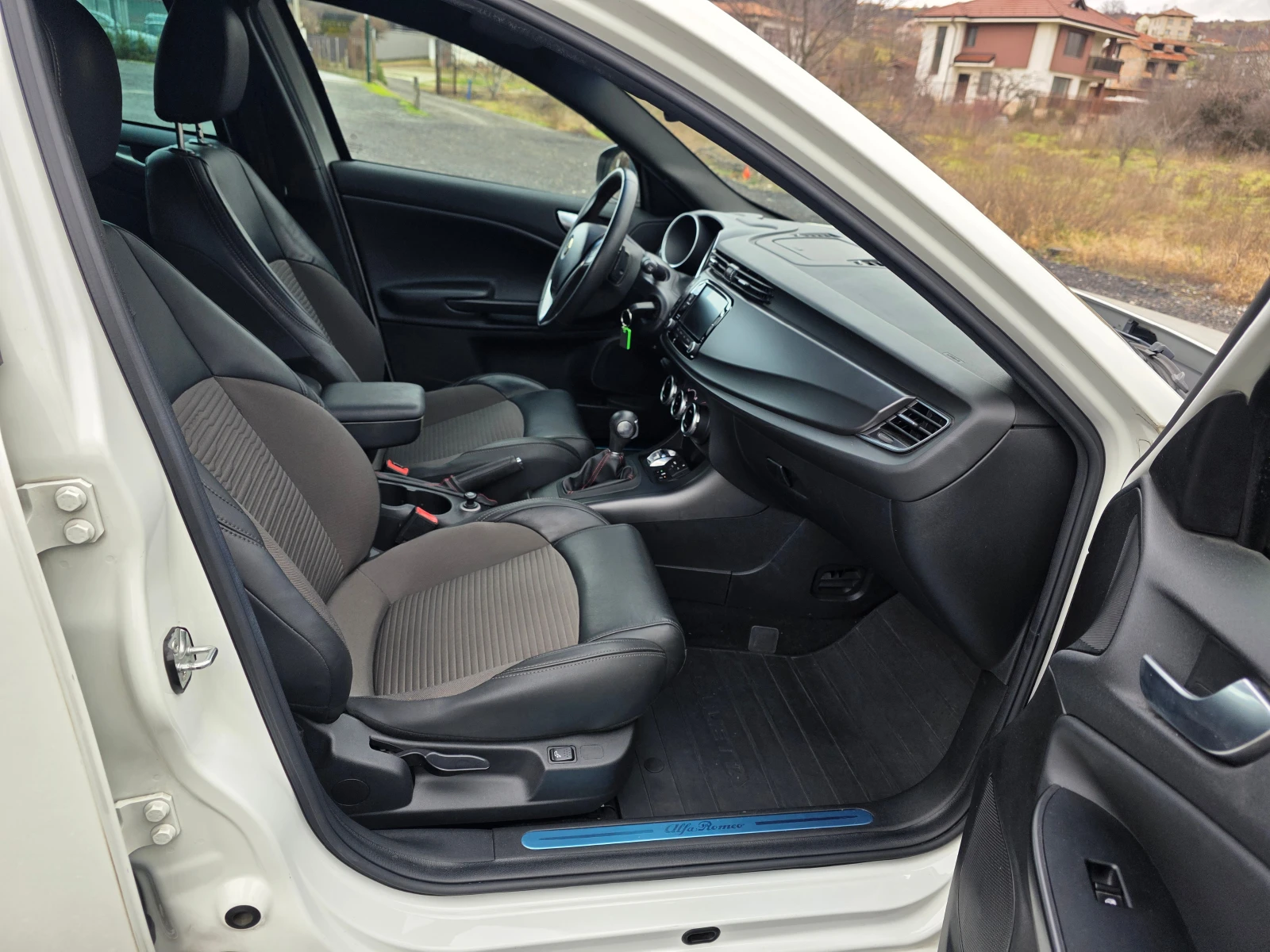 Alfa Romeo Giulietta 2.0JTD 144000km! Facelift - изображение 9