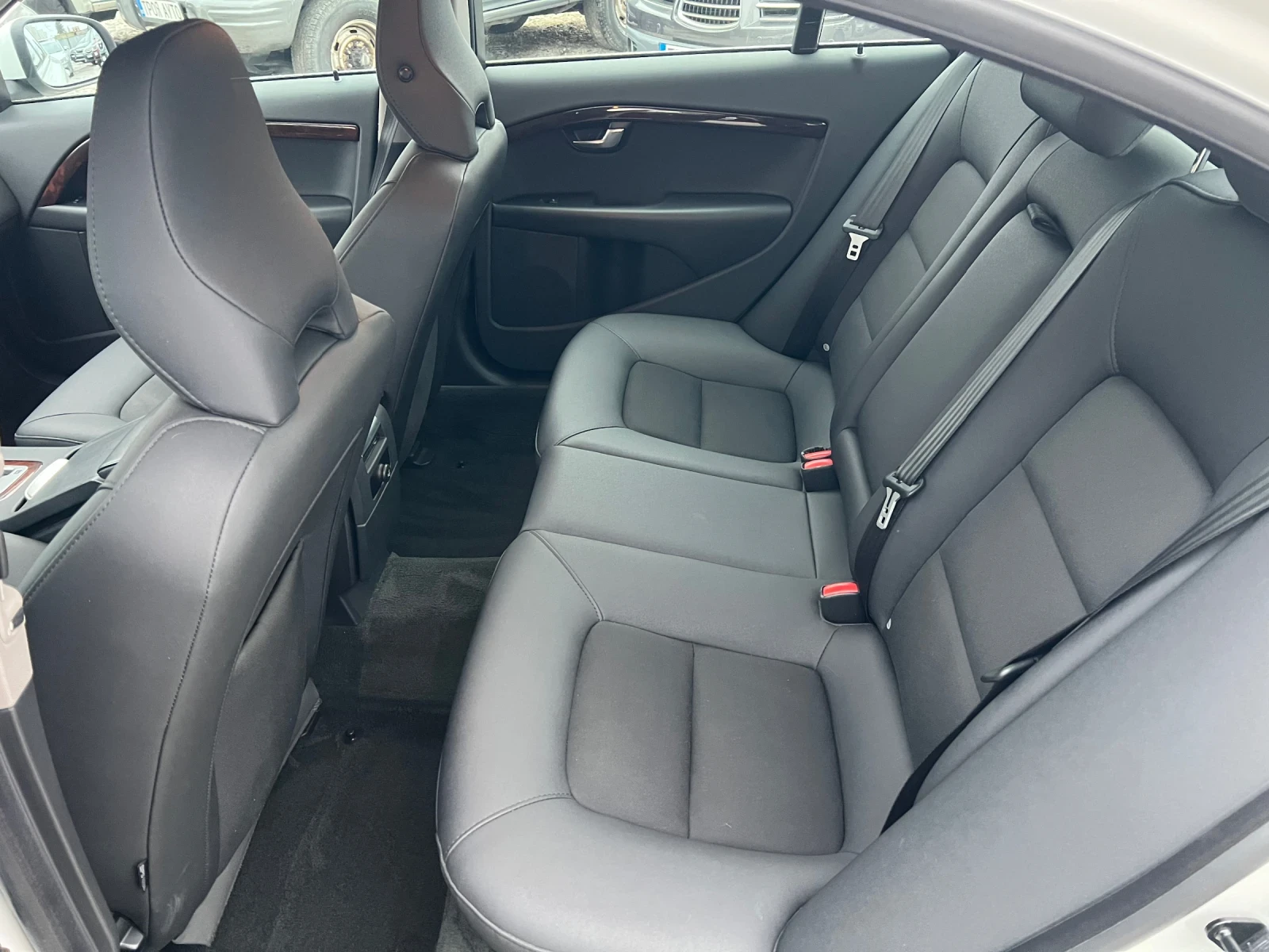 Volvo S80 T5 2.5T* 232кс* ШВЕЙЦАРИЯ* КОЖА*  - изображение 9