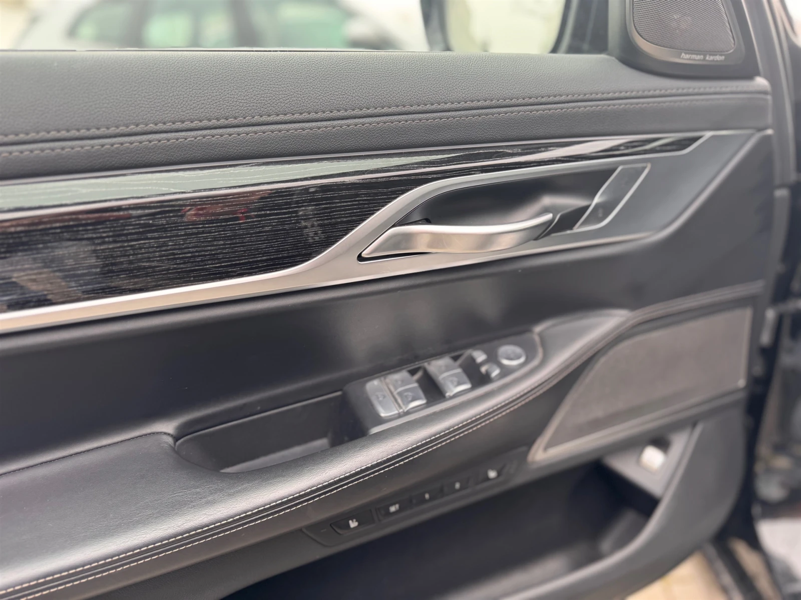 BMW 730 xDrive, снимка 15 - Автомобили и джипове - 53731176