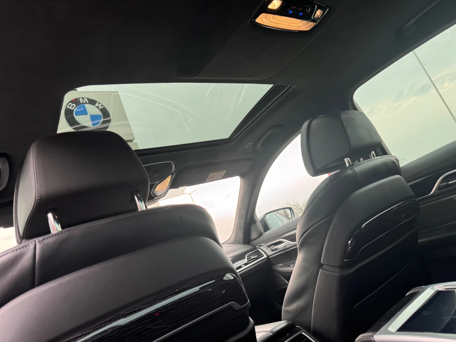 BMW 730 xDrive, снимка 14 - Автомобили и джипове - 53731176