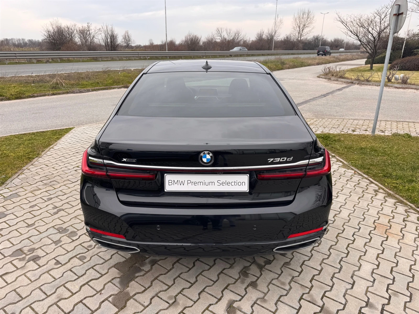 BMW 730 xDrive - изображение 9
