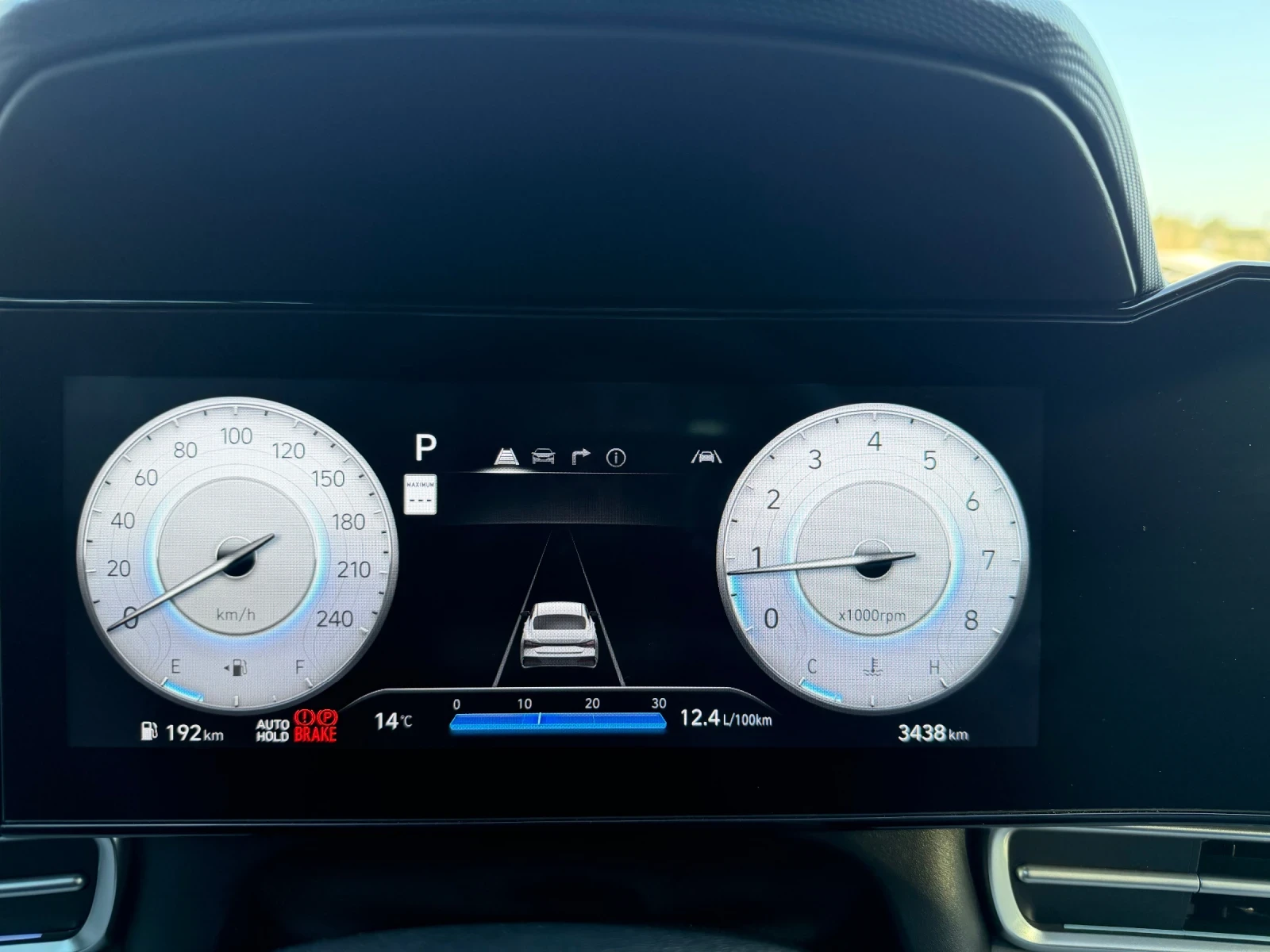 Hyundai Elantra, снимка 9 - Автомобили и джипове - 53817750