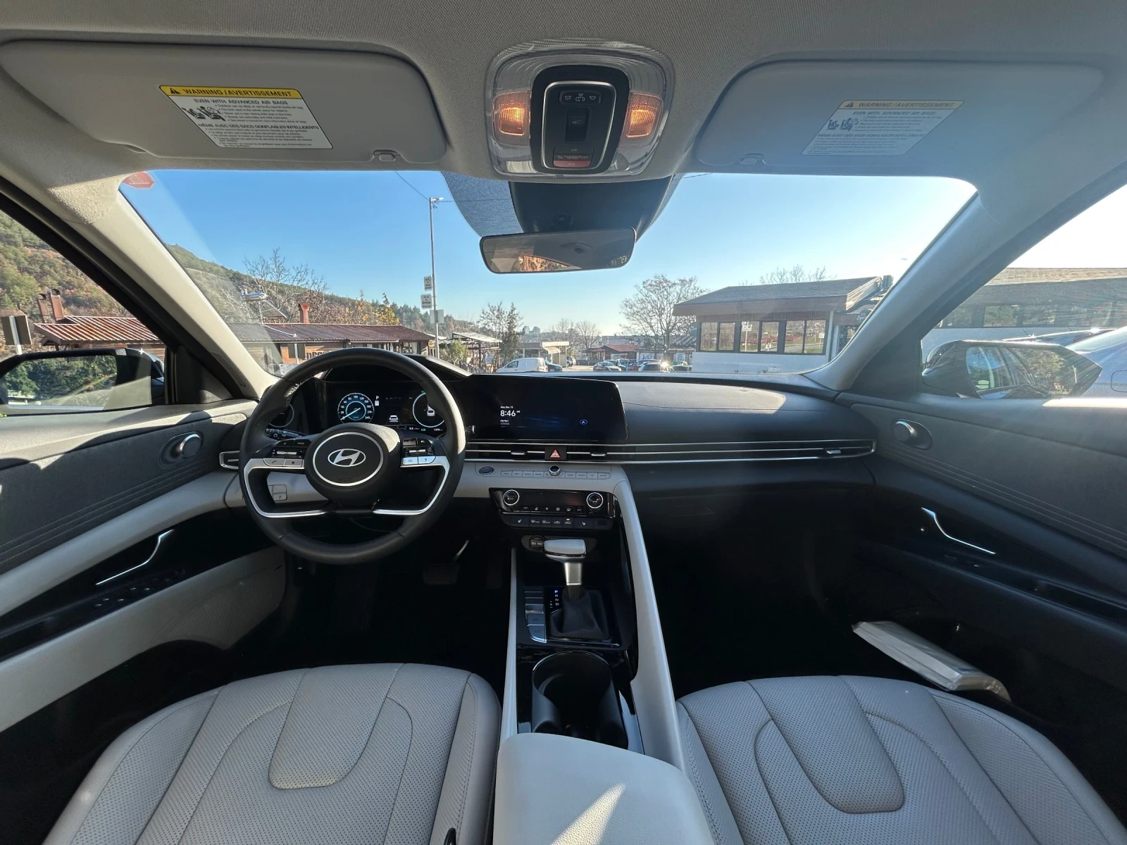 Hyundai Elantra, снимка 7 - Автомобили и джипове - 53817750