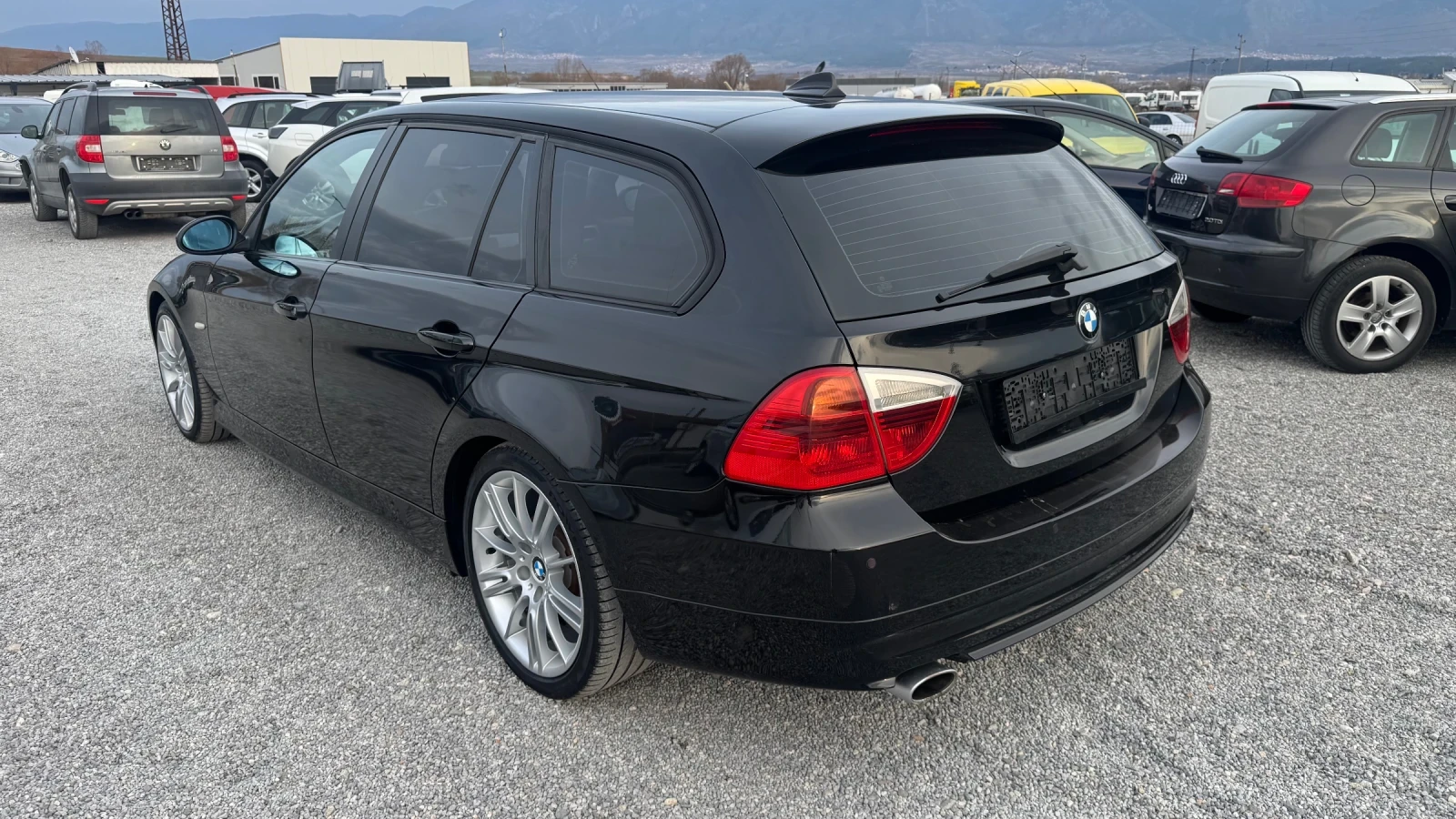 BMW 320 * АВТОМАТИК * , снимка 3 - Автомобили и джипове - 53928759