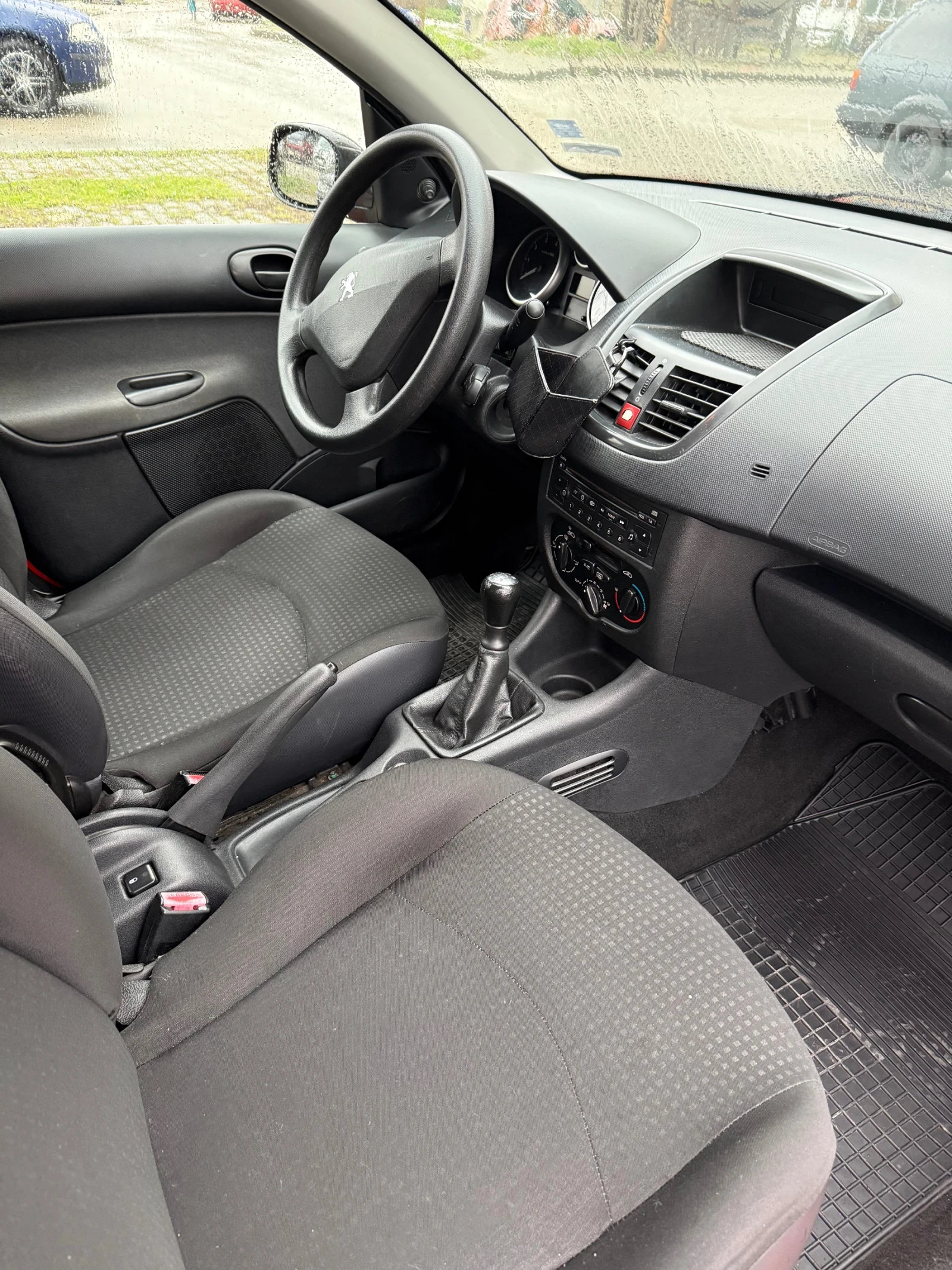 Peugeot 206, снимка 5 - Автомобили и джипове - 53934720