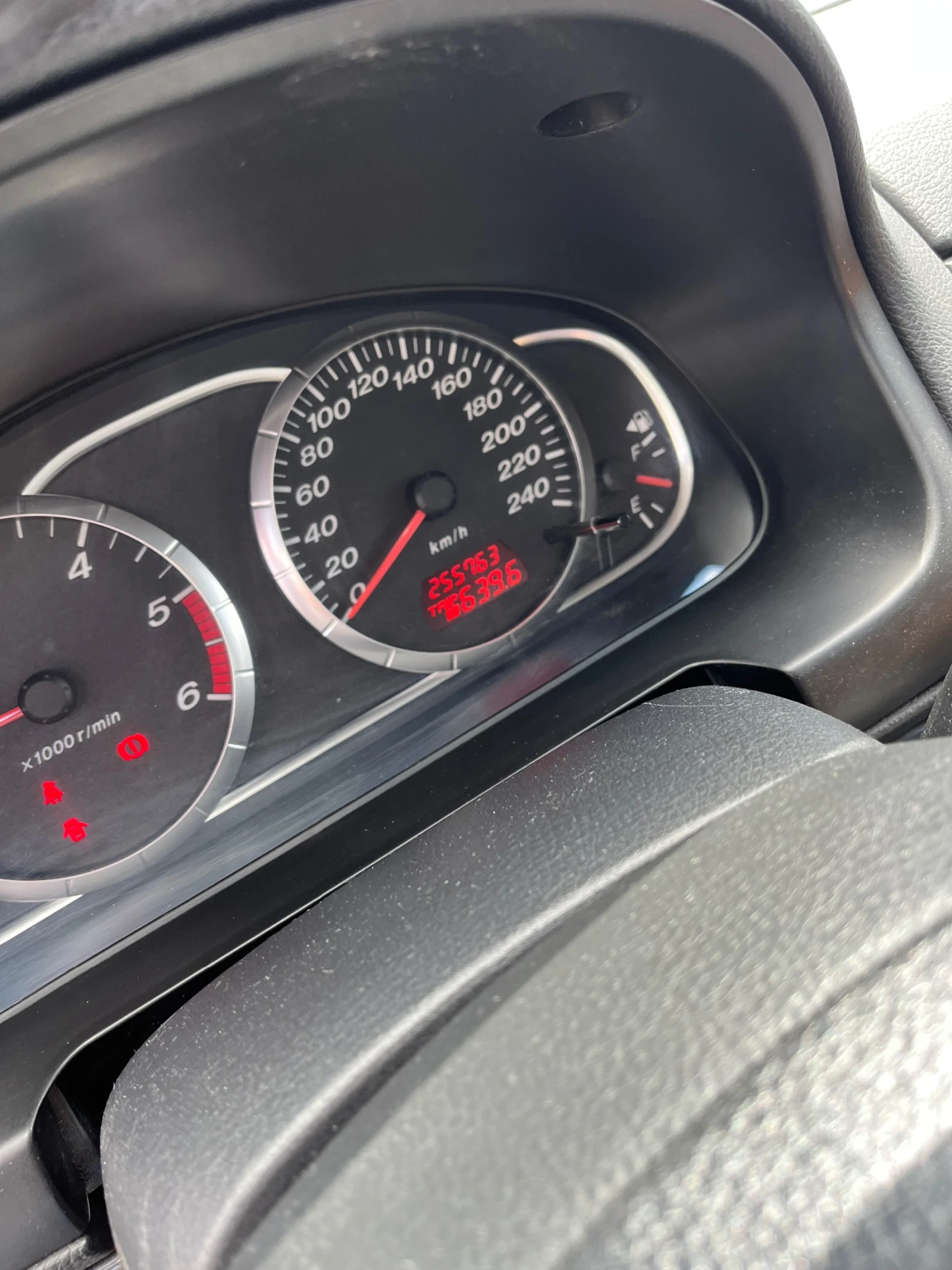 Mazda 6 2.0 ТД, снимка 16 - Автомобили и джипове - 54436645