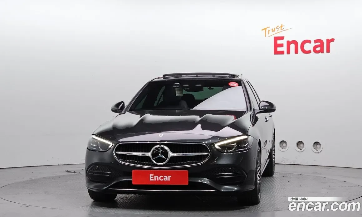 Mercedes-Benz C 300 * 4x4 * DISTRONIC * BURMASTER * ОБДУХВАНЕ * 360, снимка 3 - Автомобили и джипове - 54457224