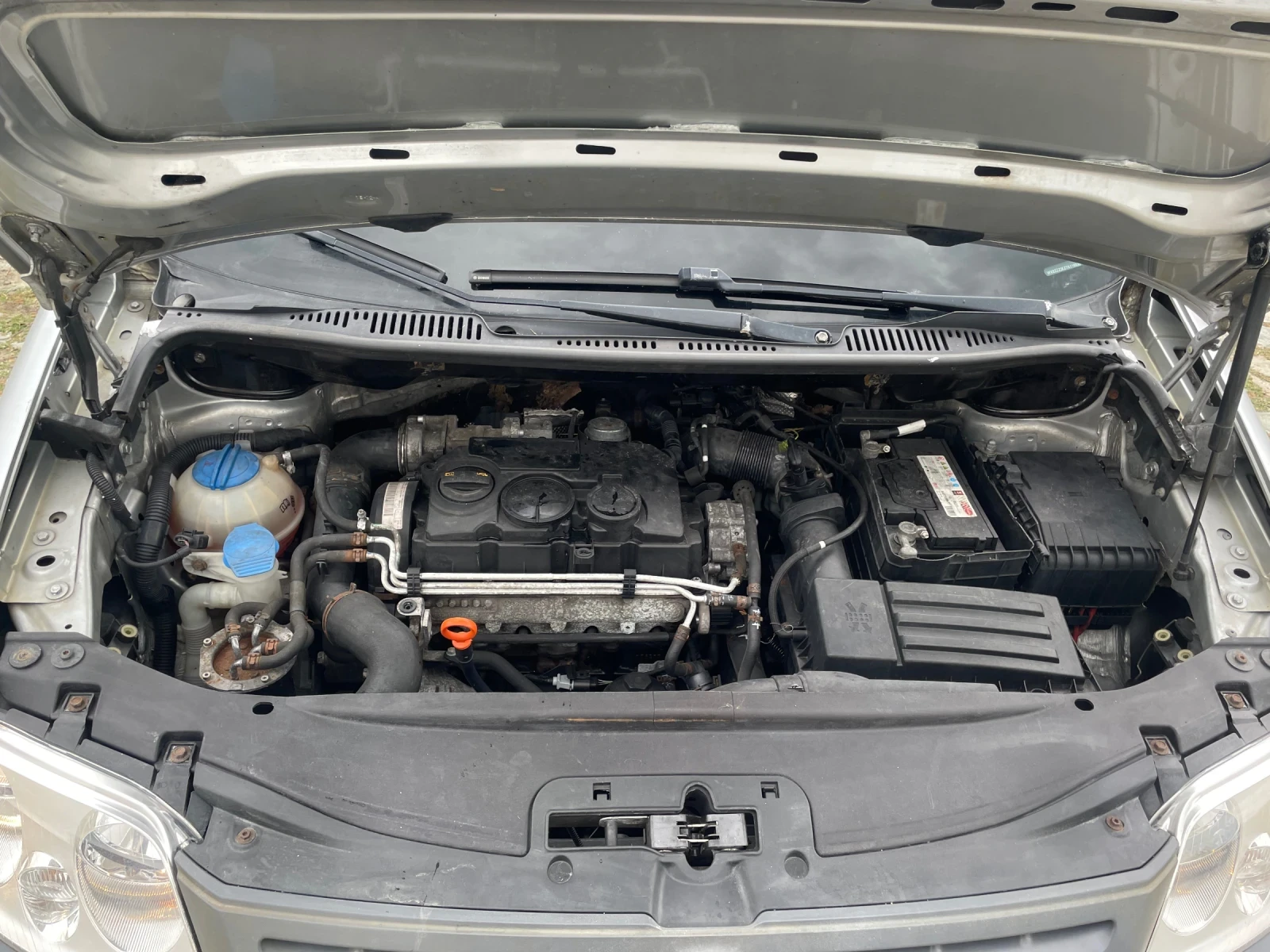 VW Caddy 1.9TDI 105ks 6+ 1 КЛИМАТИК, снимка 15 - Автомобили и джипове - 54568158