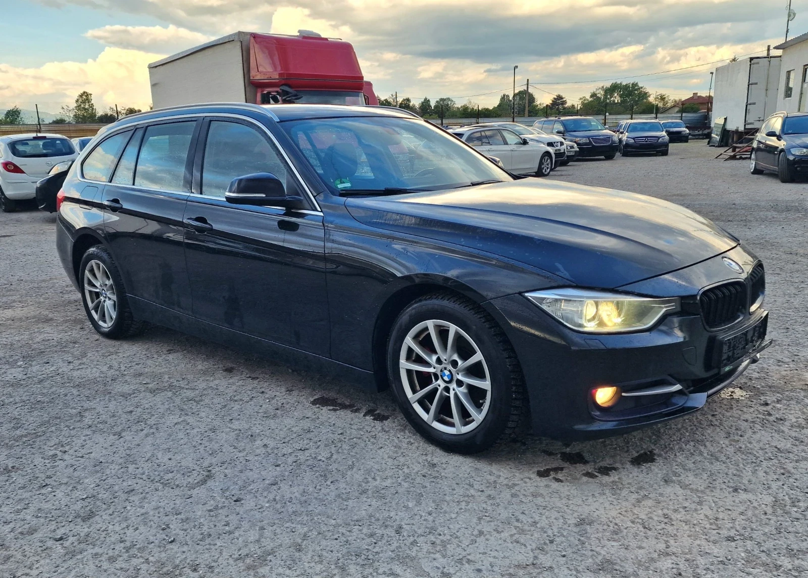 BMW 320 F31 BMW Sport, снимка 2 - Автомобили и джипове - 54677406