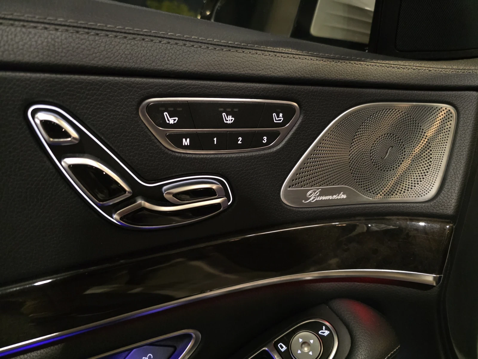 Mercedes-Benz S 550 TOP* БЕЗ ЩЕТИ* АВТО КРЕДИТ* CARFAX, снимка 8 - Автомобили и джипове - 54882617