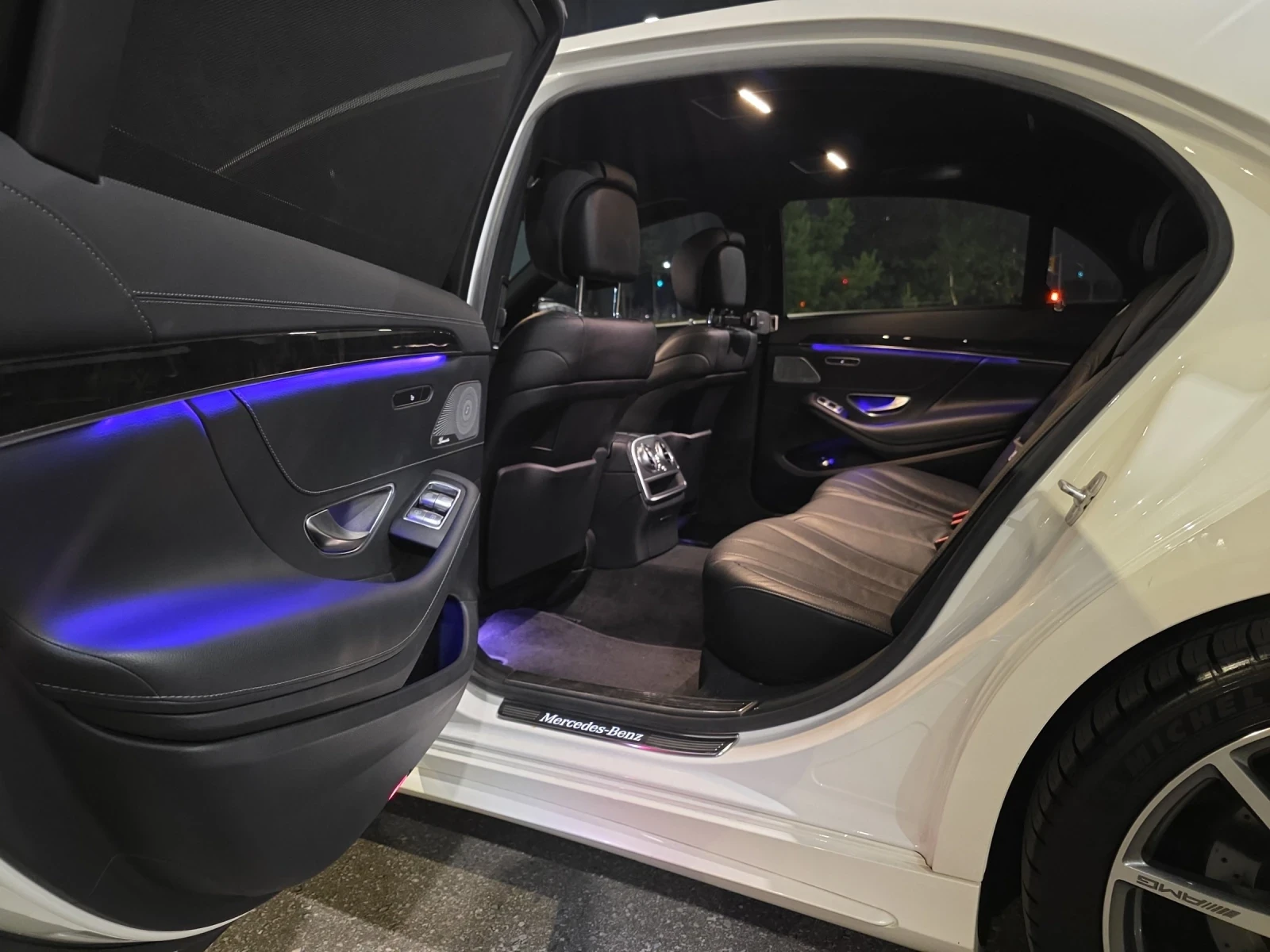 Mercedes-Benz S 550 TOP* БЕЗ ЩЕТИ* АВТО КРЕДИТ* CARFAX, снимка 15 - Автомобили и джипове - 54882617