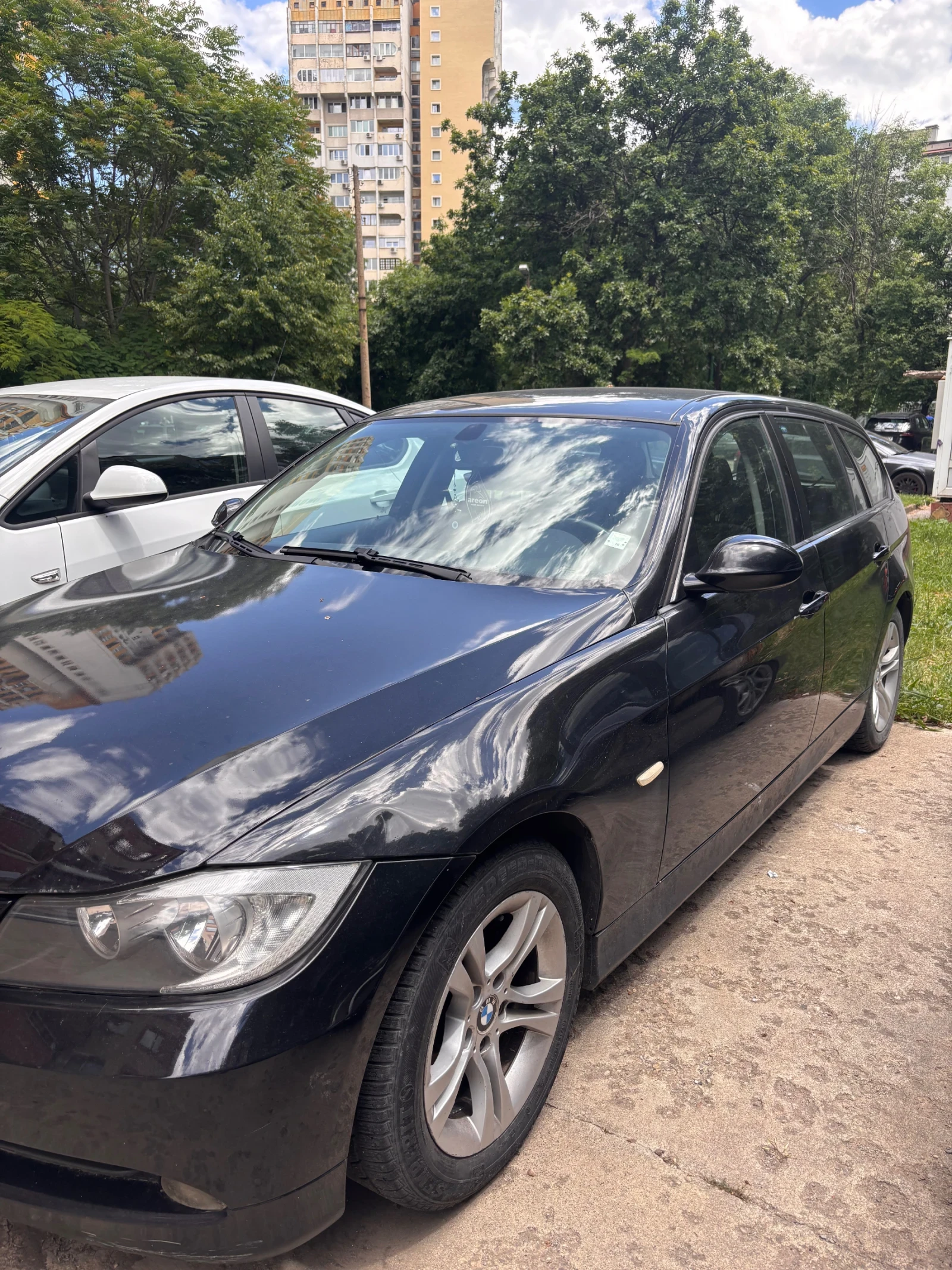 BMW 320 Е91, снимка 3 - Автомобили и джипове - 54913288
