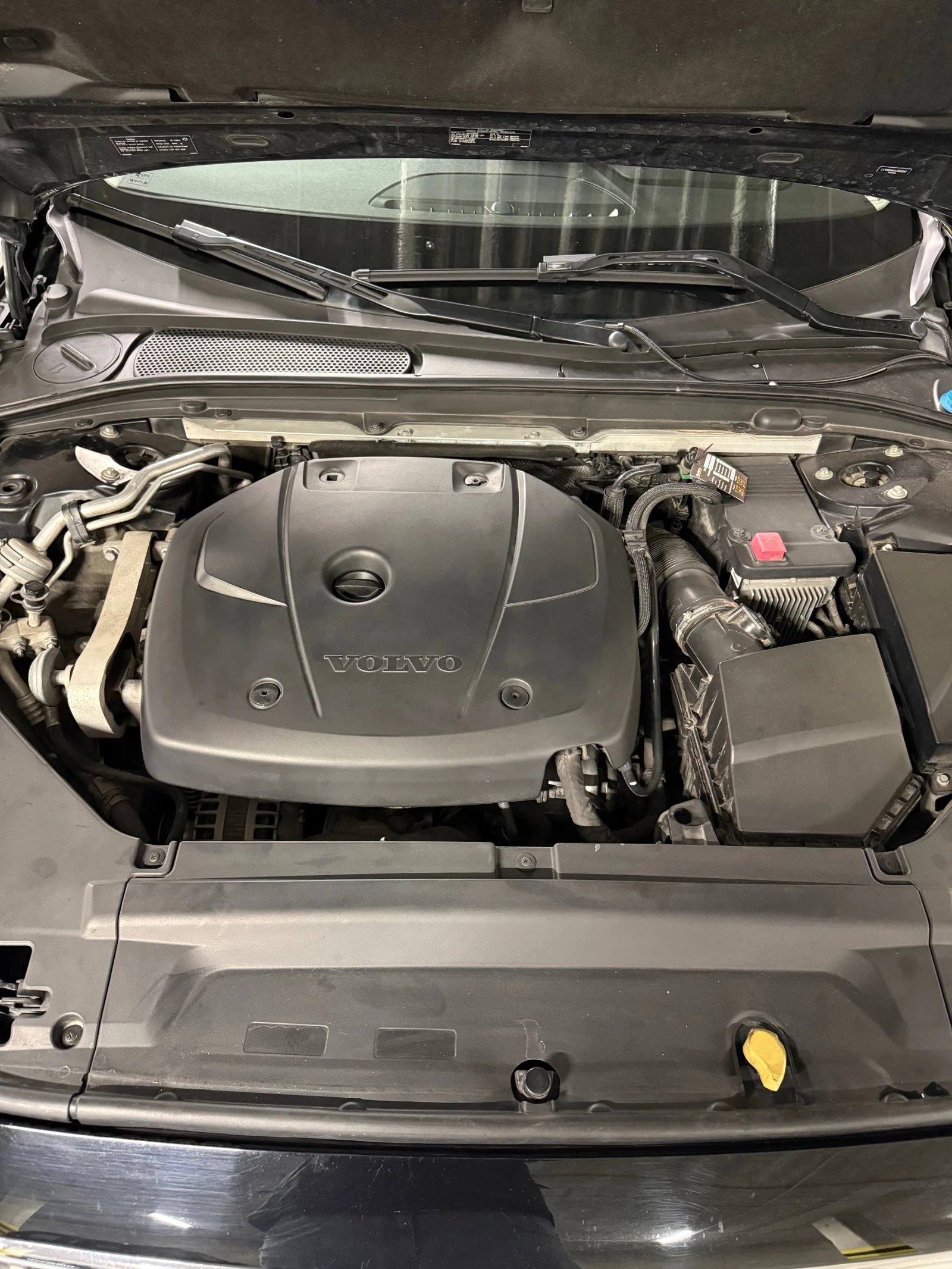 Volvo S90     T5 2.0 Turbo, снимка 13 - Автомобили и джипове - 55981542