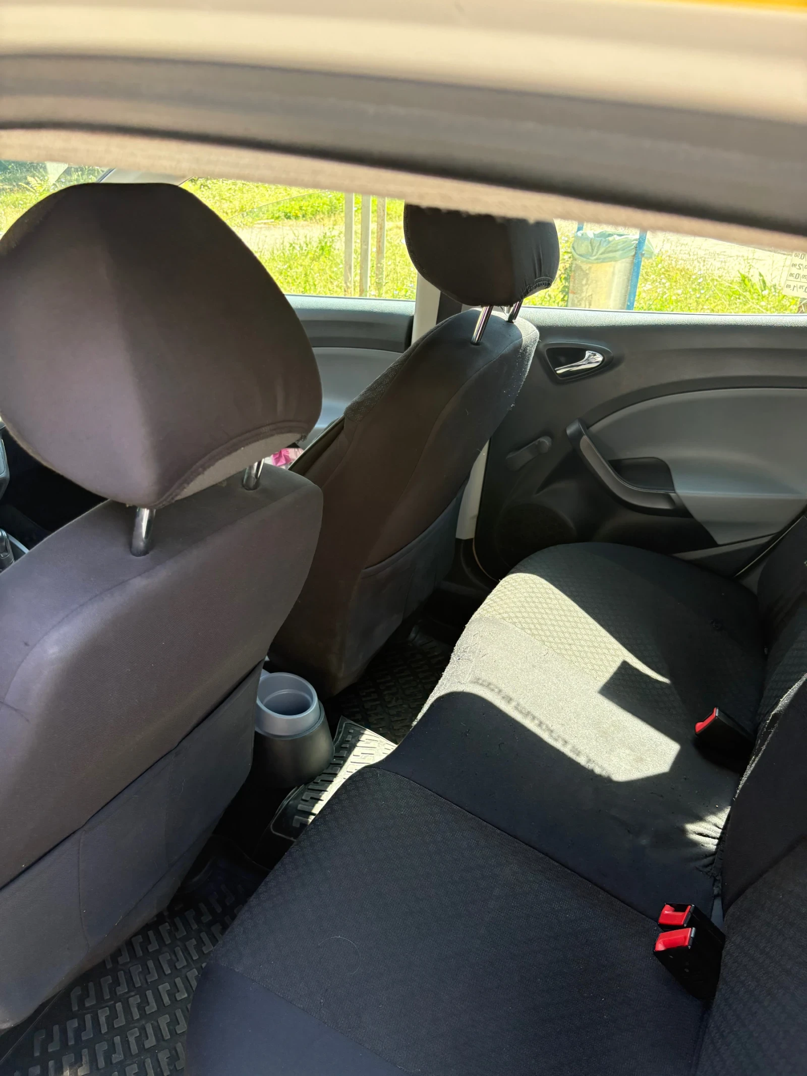 Seat Ibiza, снимка 3 - Автомобили и джипове - 55412438