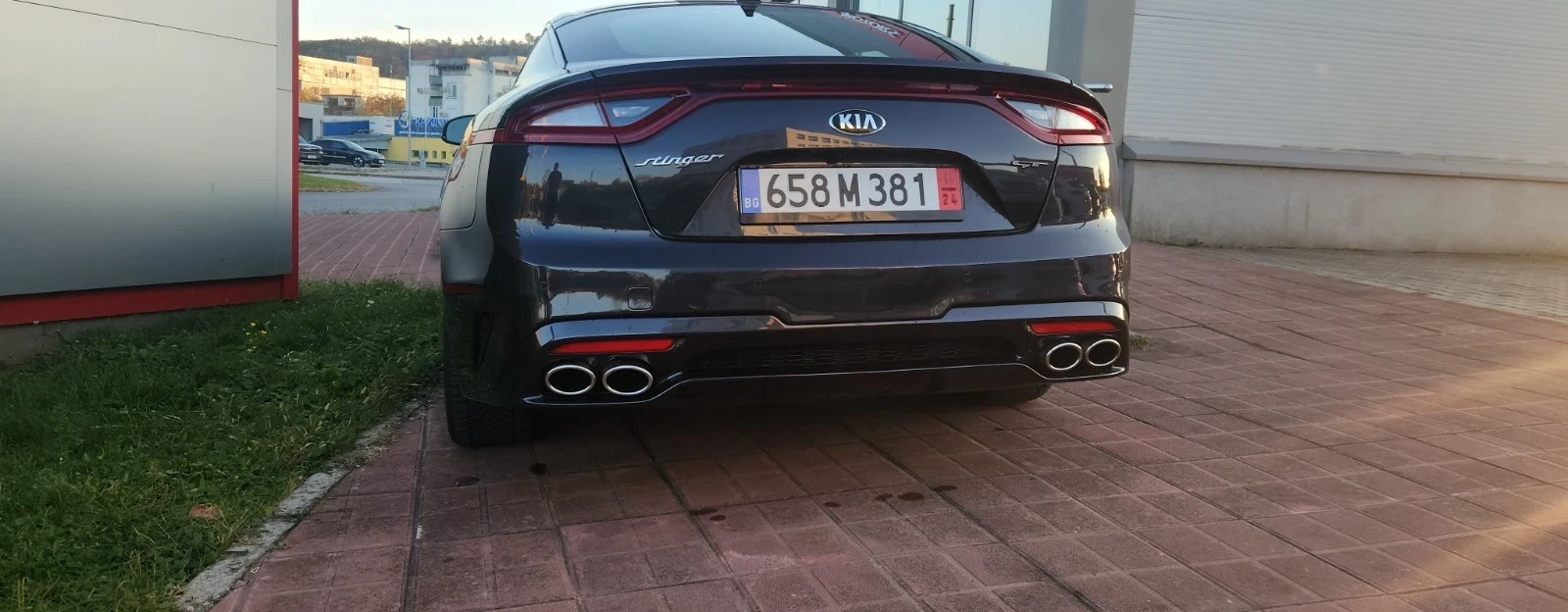 Kia Stinger, снимка 12 - Автомобили и джипове - 55546887