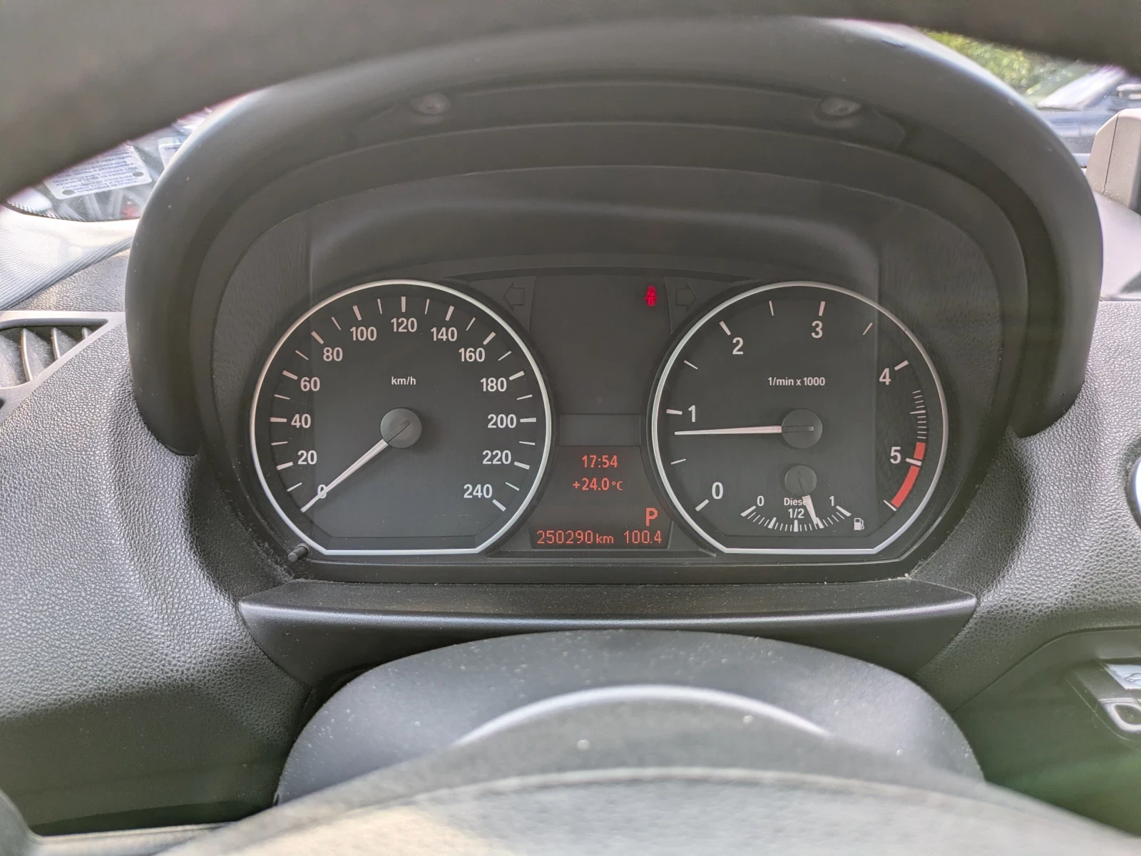 BMW 120, снимка 8 - Автомобили и джипове - 55792690