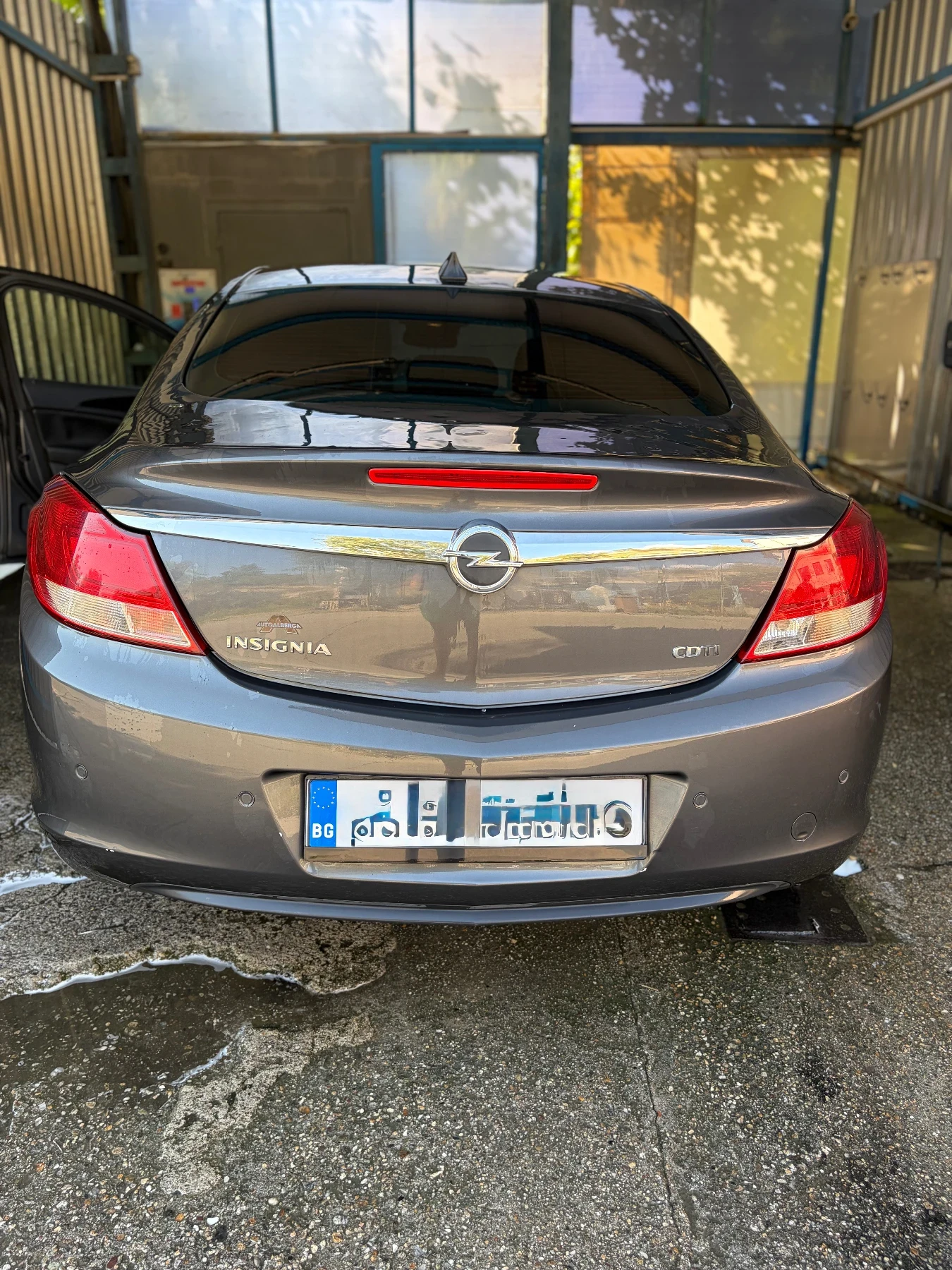 Opel Insignia, снимка 6 - Автомобили и джипове - 56034829