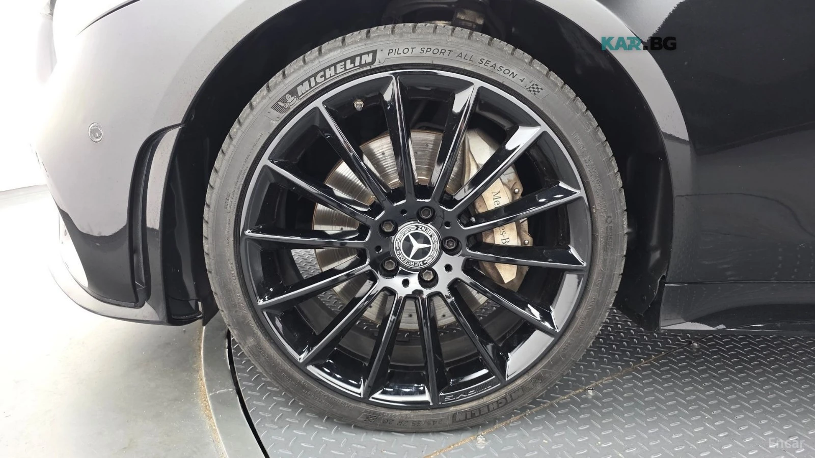 Mercedes-Benz CLS 450 4MATIC* AMG-LINE* DISTRONIC* 360* ОБДУХВАНЕ* , снимка 16 - Автомобили и джипове - 56073006