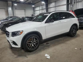  Mercedes-Benz GLC 30...