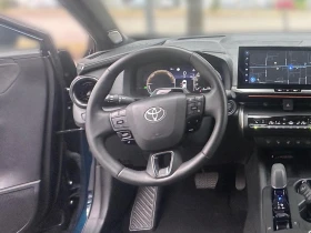 Toyota C-HR 2.0/197HP/LOUNGE PREM/HUD/PANO/360/KLESS/914z | Mobile.bg � ����� ������ 11