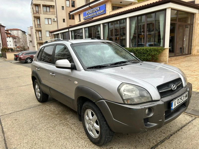 Hyundai Tucson, снимка 3 - Автомобили и джипове - 48821507