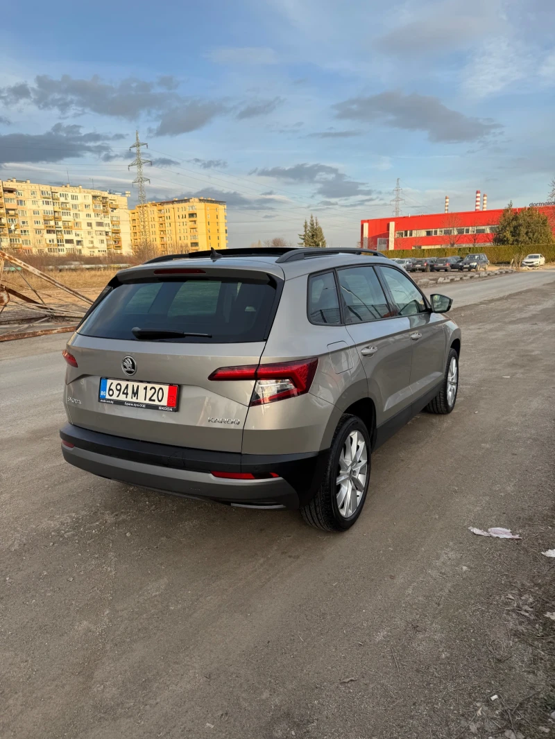 Skoda Karoq 1.5 TSI 7DSG Панорама/Печка/Кантон, снимка 5 - Автомобили и джипове - 49130537