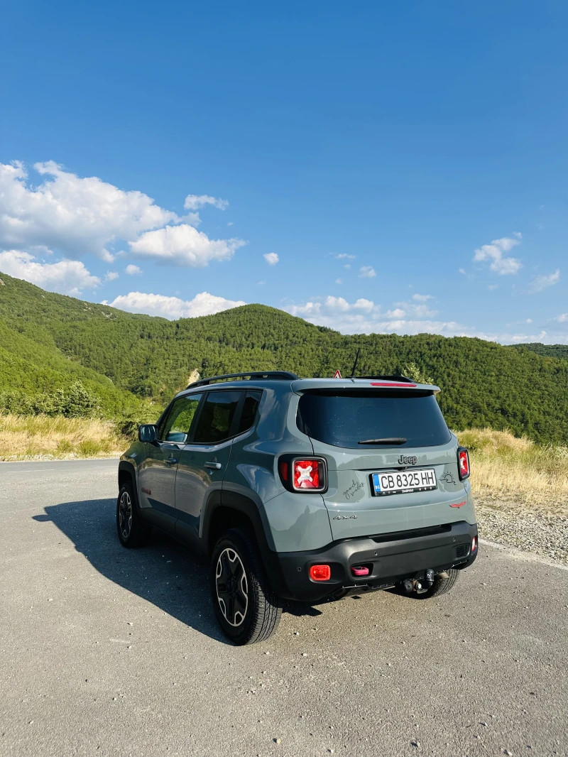 Jeep Renegade TRAILHAWK, снимка 4 - Автомобили и джипове - 52479499