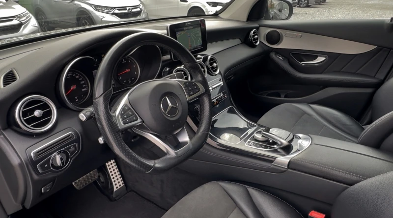 Mercedes-Benz GLC 250 d AMG 4x4 OFFROAD 9G PANORAMA ПОДГРЕВ KeyLess, снимка 6 - Автомобили и джипове - 52369333