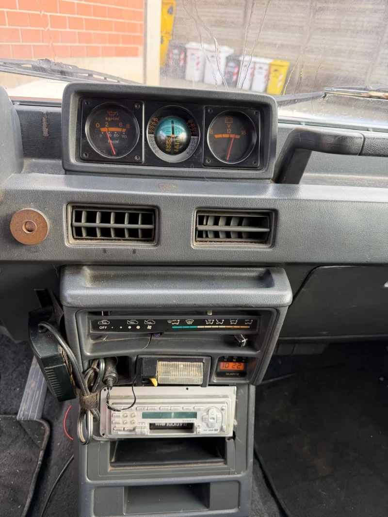 Mitsubishi Pajero 2.5D* БЕЗ РЪЖДИ * НОВ ВНОС* , снимка 12 - Автомобили и джипове - 52665433