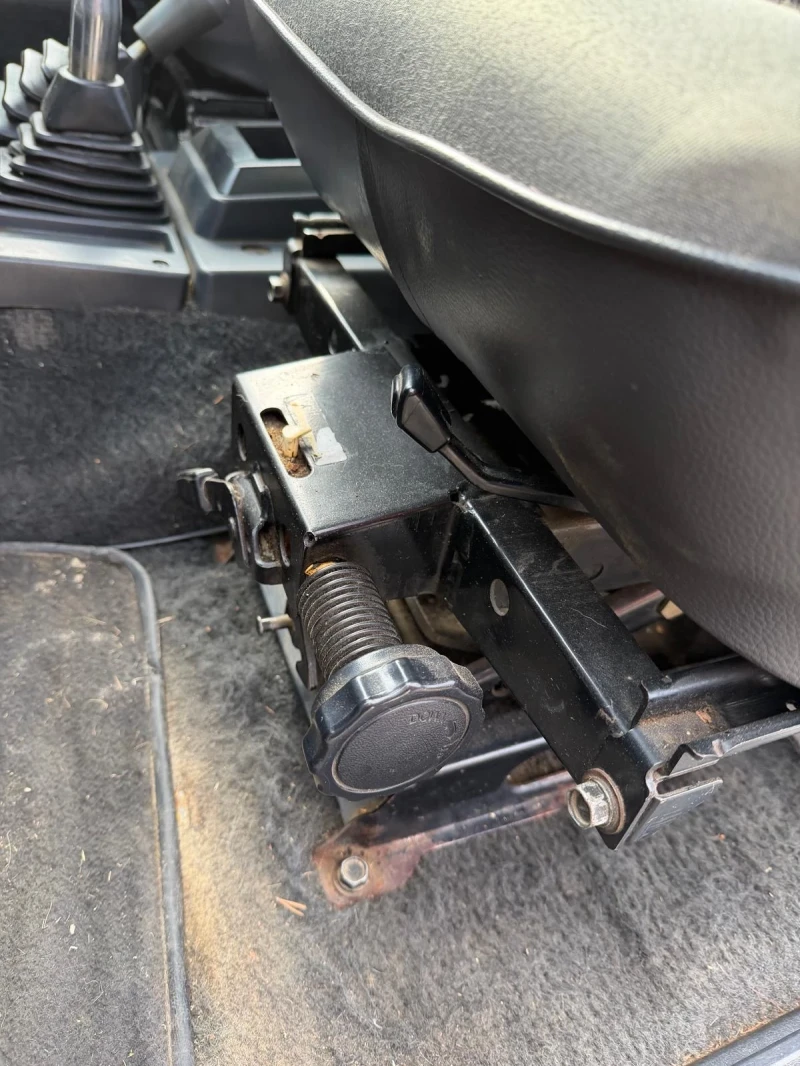 Mitsubishi Pajero 2.5D* БЕЗ РЪЖДИ * НОВ ВНОС* , снимка 9 - Автомобили и джипове - 52665433