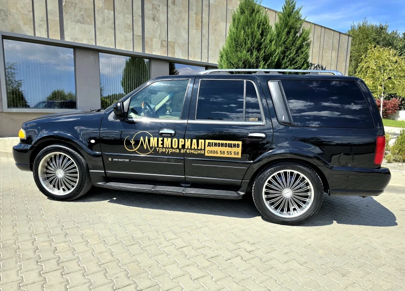 Lincoln Navigator cpecial edition, снимка 2 - Автомобили и джипове - 52718671