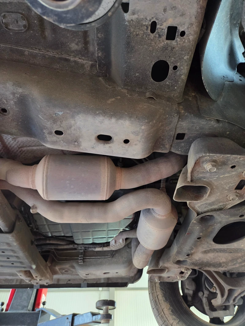 Jeep Grand cherokee 5.7 HEMI, снимка 16 - Автомобили и джипове - 53061257