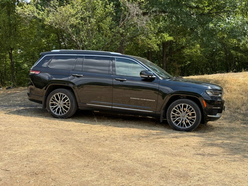Jeep Grand cherokee L Summit, снимка 4 - Автомобили и джипове - 53110736