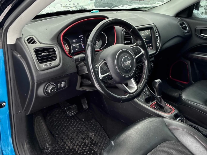 Jeep Compass * Trailhawk * CARFAX * БЕЗ ПЪРВОНАЧАЛНА ВНОСКА, снимка 5 - Автомобили и джипове - 53230408