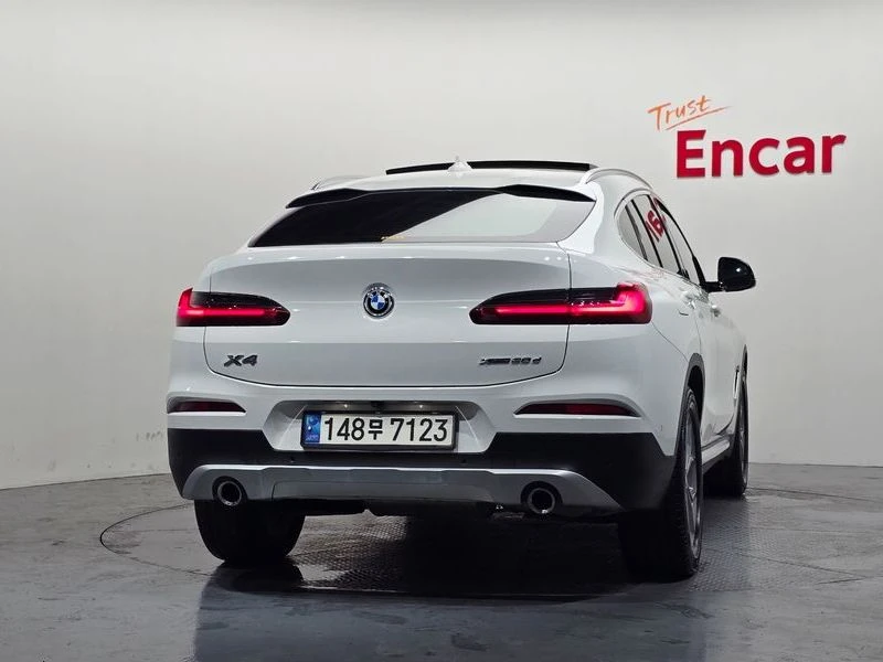 BMW X4 xDrive20d xLine| 187к.с.| ВКЛ.ТЕХНОТЕСТ, снимка 4 - Автомобили и джипове - 55308101