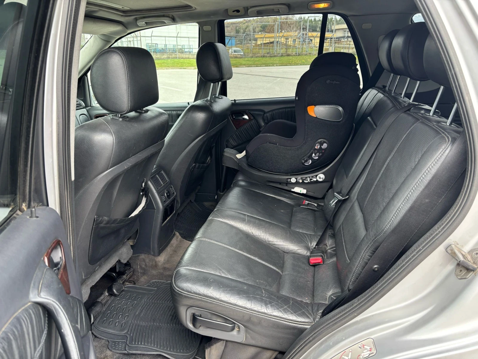 Mercedes-Benz ML 270  - изображение 9