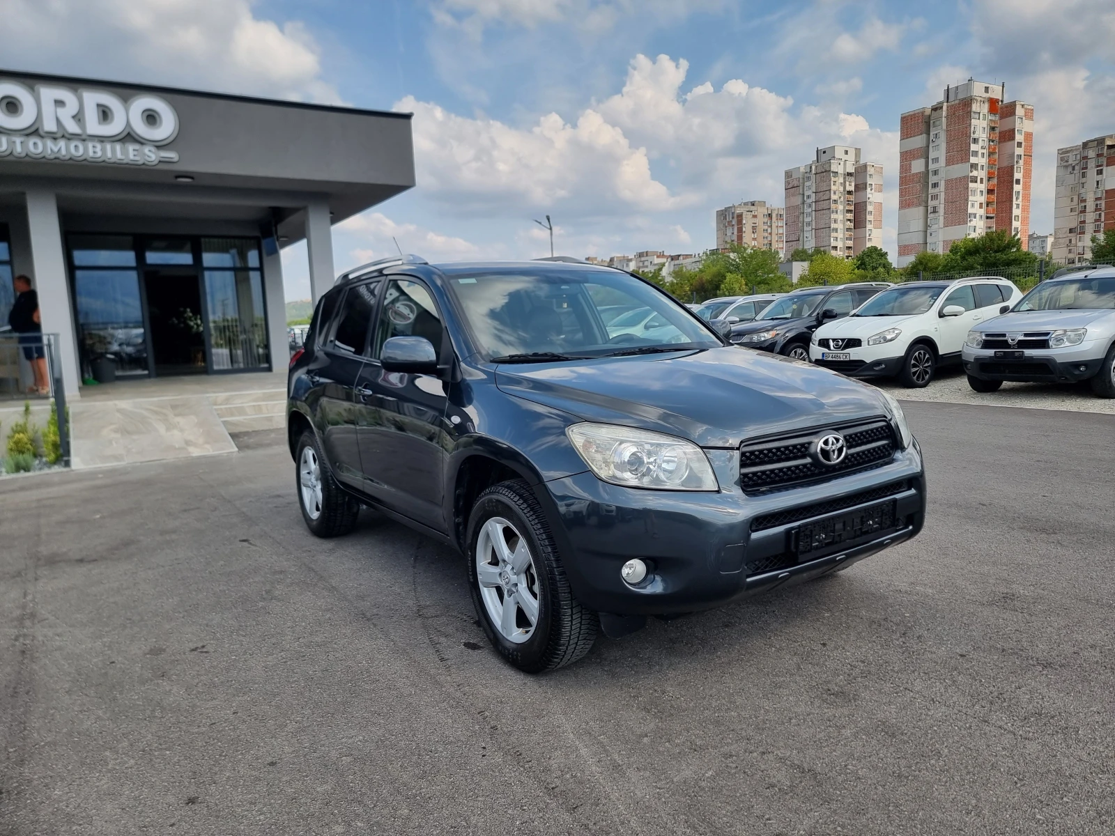 Toyota Rav4 2.2D4D - изображение 8