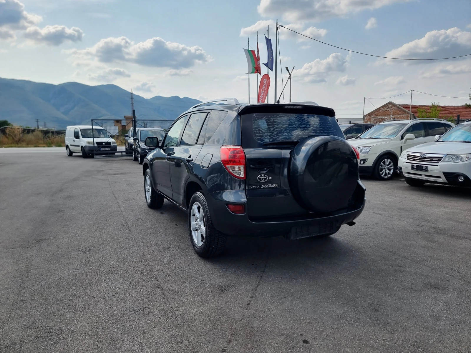 Toyota Rav4 2.2D4D - изображение 5