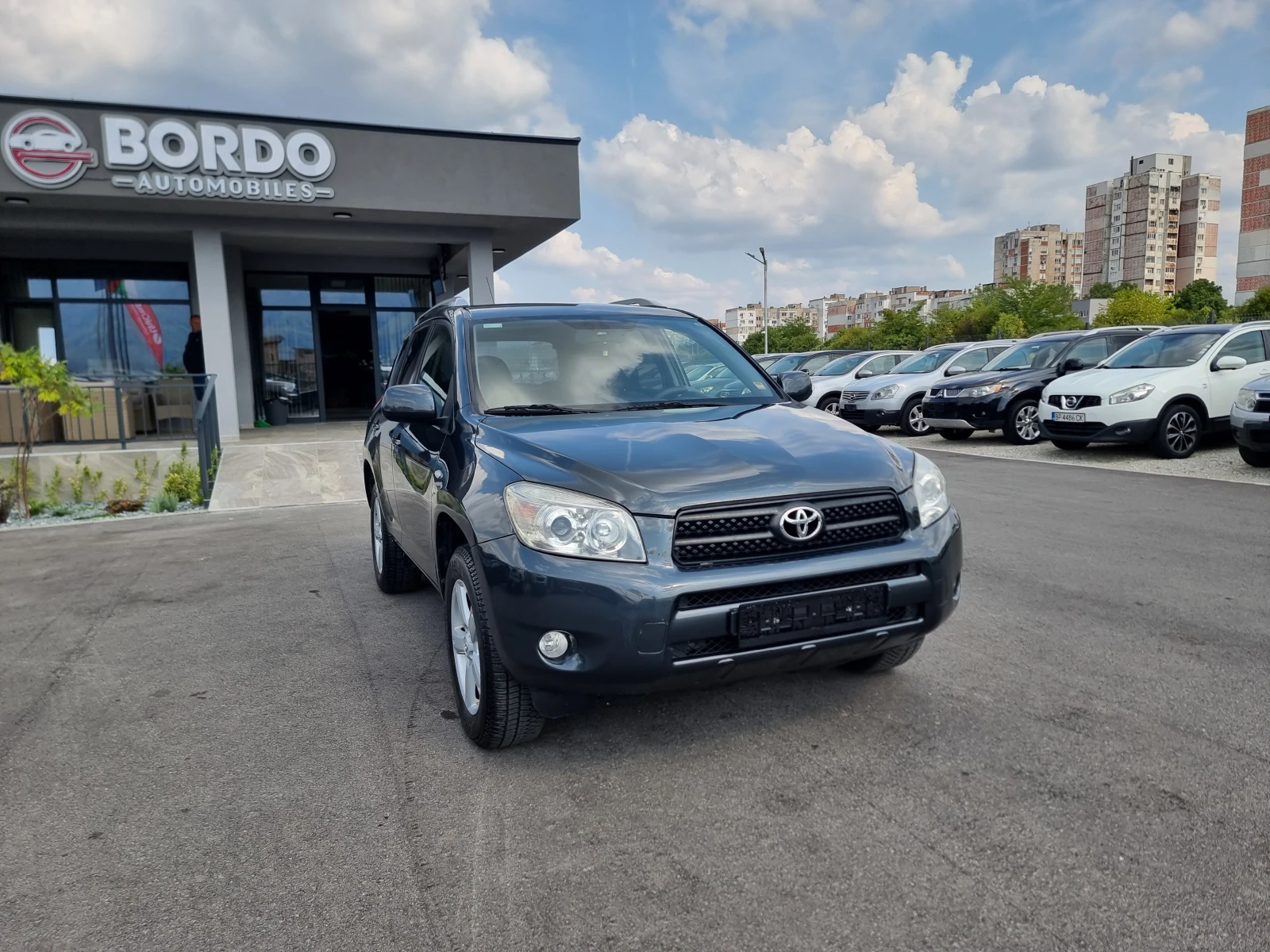 Toyota Rav4 2.2D4D - изображение 9