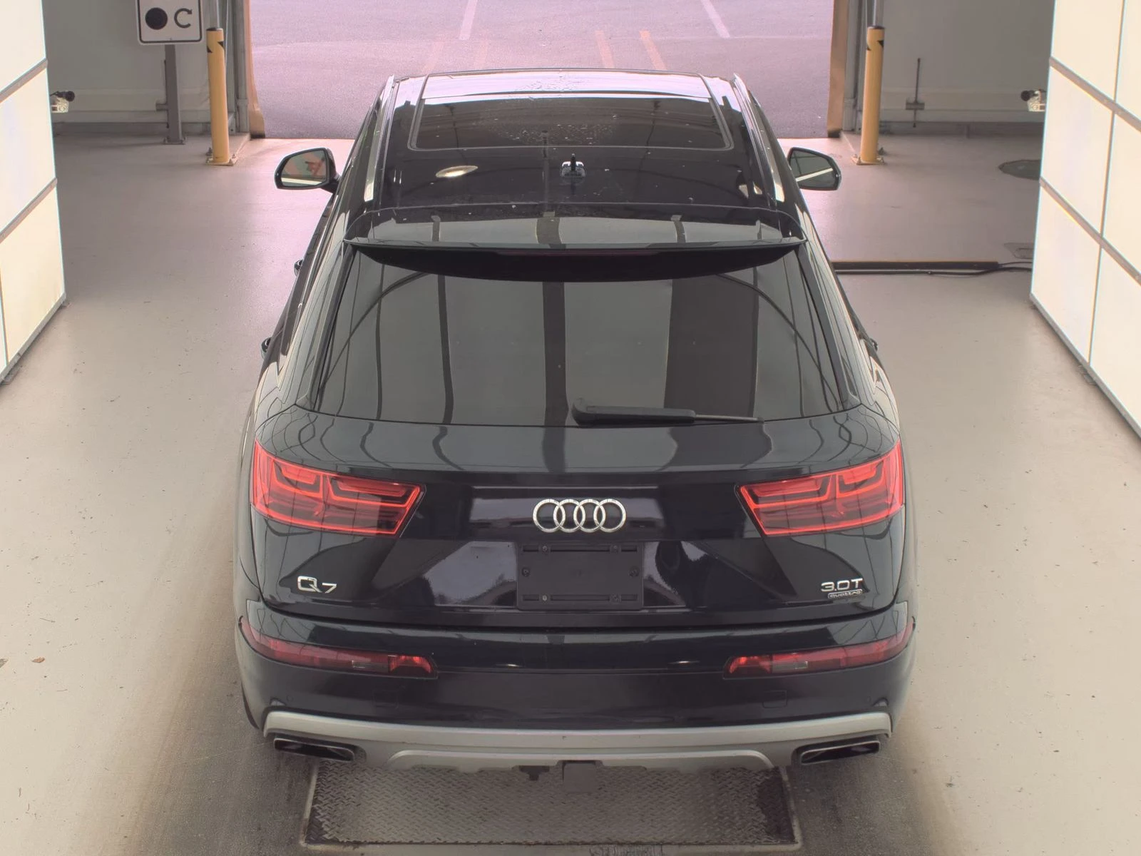 Audi Q7 PRESTIGE* DISTRONIK* PANO* ОБДУХ* DIGITAL* 8ZF* MA - изображение 4