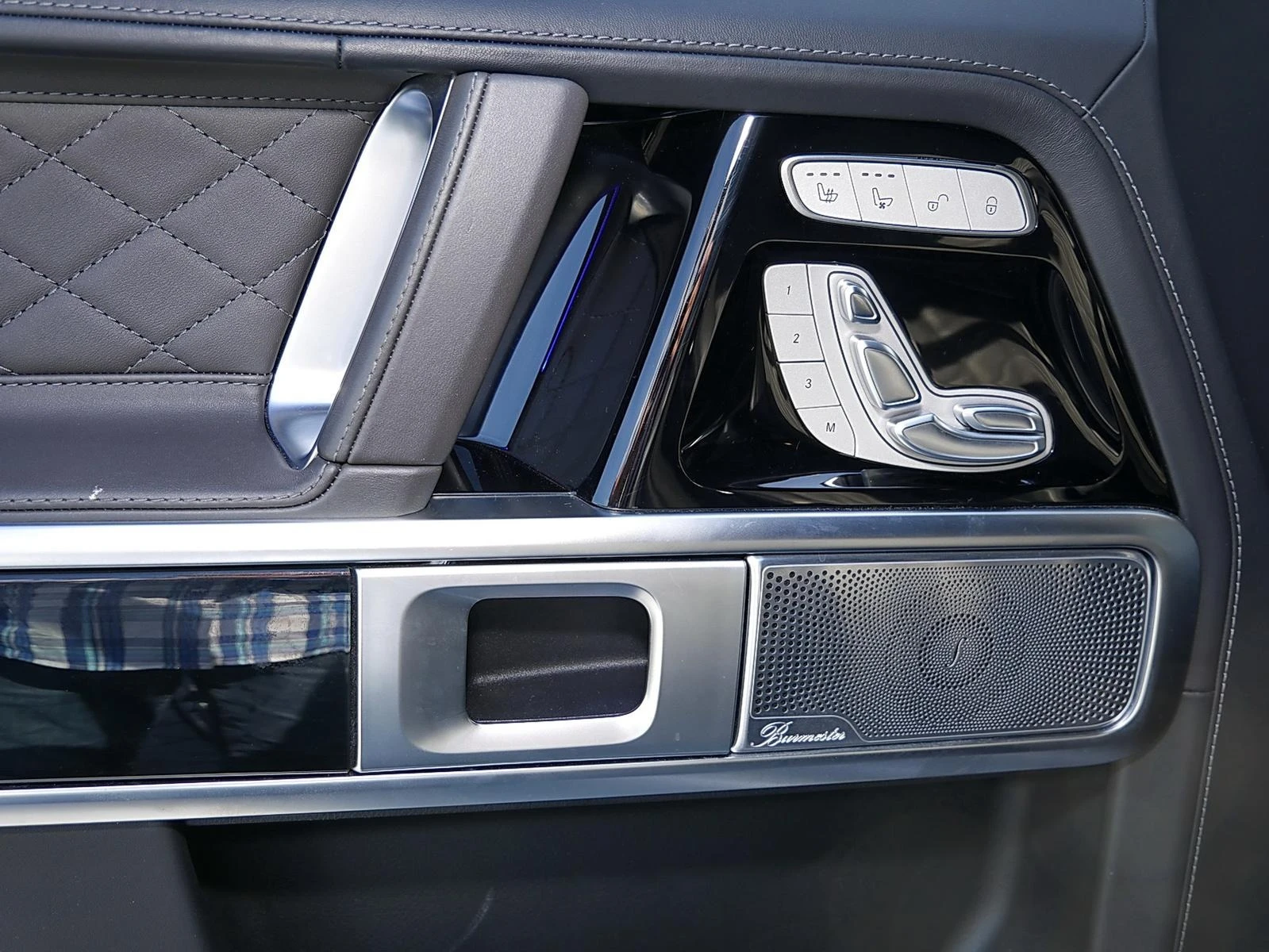 Mercedes-Benz G 63 AMG /FACELIFT/SUPERIOR/BURM/TV/360/KEYLESS/DISTRONIC/ | Mobile.bg   5