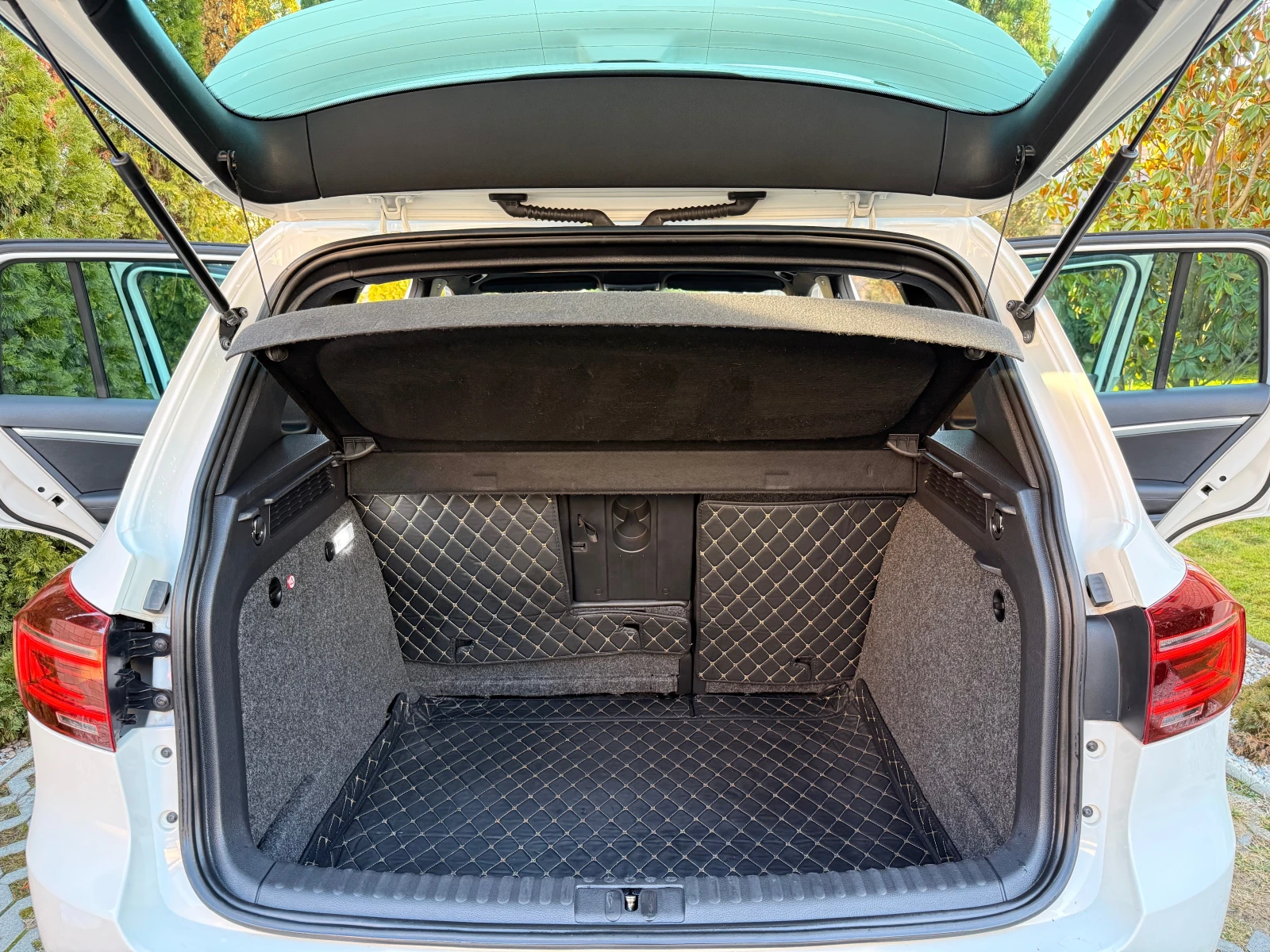 VW Tiguan 2.0TDI* R-LINE* EXCLUSIVE* 4 MOTION | Mobile.bg � ����������� 14